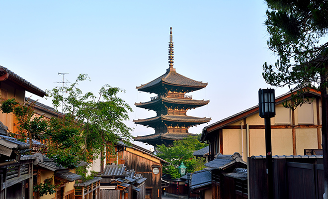 戦後に「祭日」は消え、「祝日」に一本化