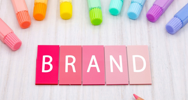 カレンダーの「玉」ってなに?知っておきたい印刷用語の豆知識 玉データ作成不要!社名・ロゴを入れるだけで完成